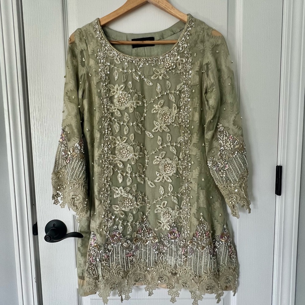Phatyma Khan XS Pakistani formal wear (dress and dupatta)
